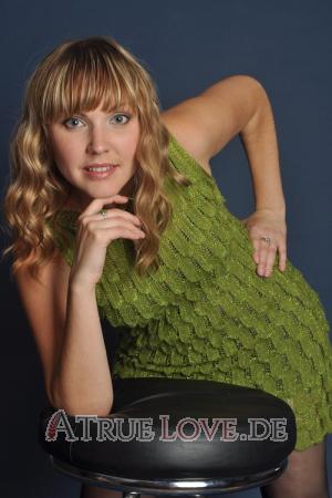 135077 - Olga Alter: 33 - Ukraine