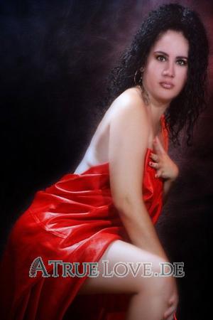 140755 - Luidmila Alter: 39 - Cuba