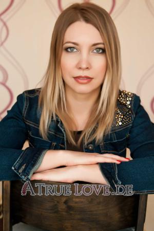 141902 - Marina Alter: 39 - Ukraine