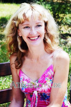 144212 - Marina Alter: 38 - Ukraine