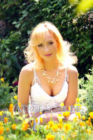 147997 - Svetlana Alter: 52 - Ukraine