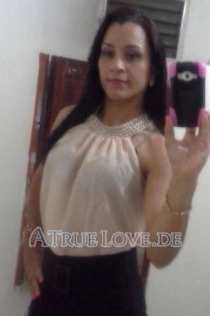 150672 - Emely Alter: 34 - Dominican Republic