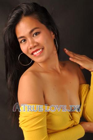 Ladies of Cebu Stadt