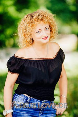 158137 - Svetlana Alter: 50 - Ukraine