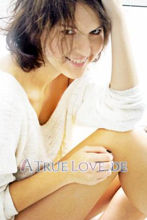158951 - Mariya Alter: 31 - Ukraine
