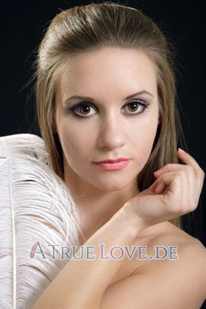 159106 - Elena Alter: 36 - Ukraine