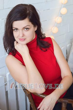 160009 - Olya Alter: 41 - Ukraine