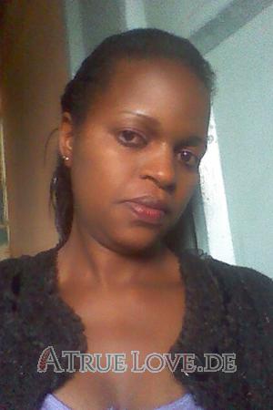 161390 - Naomi Alter: 37 - Kenya