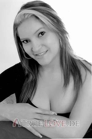 162675 - Yurledy Milena Alter: 36 - Kolumbien