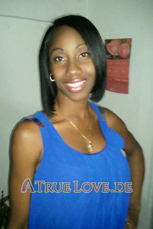 166009 - Taimee Alter: 36 - Cuba