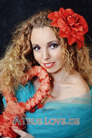 166164 - Olga Alter: 34 - Ukraine