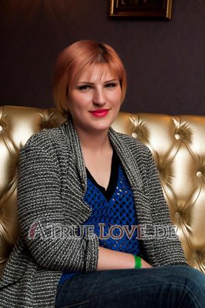 168469 - Victoria Alter: 35 - Ukraine