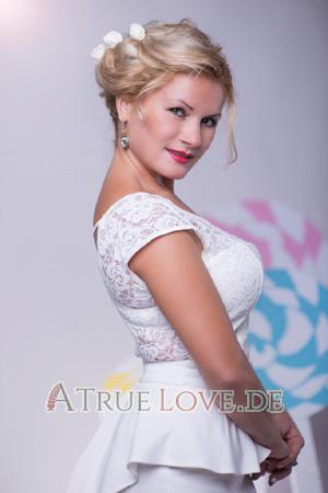 168776 - Angela Alter: 48 - Ukraine