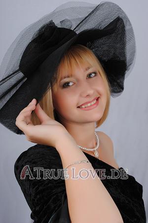 168972 - Margarita Alter: 33 - Ukraine