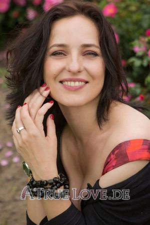 169706 - Julia Alter: 47 - Ukraine