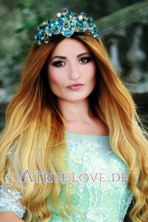 169756 - Nina Alter: 36 - Ukraine
