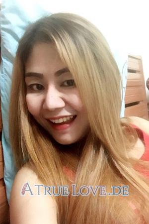 173879 - Pennapha Alter: 41 - Thailand