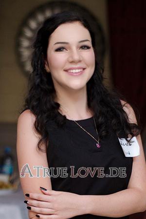 174104 - Mariya Alter: 23 - Ukraine