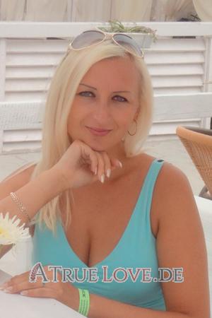 175461 - Oksana Alter: 42 - Ukraine