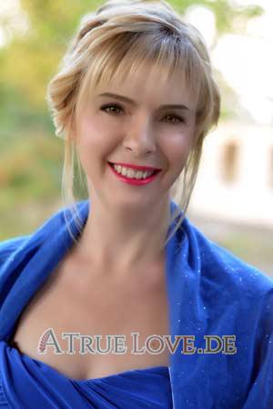 175612 - Alexandra Alter: 38 - Ukraine