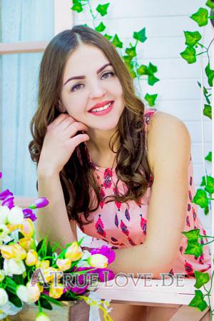 178700 - Nataliya Alter: 28 - Ukraine