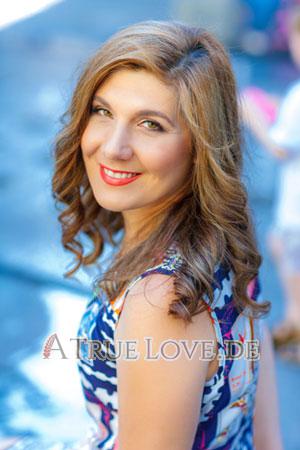 182048 - Svetlana Alter: 45 - Ukraine