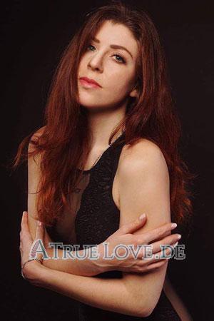 184656 - Mariya Alter: 29 - Ukraine