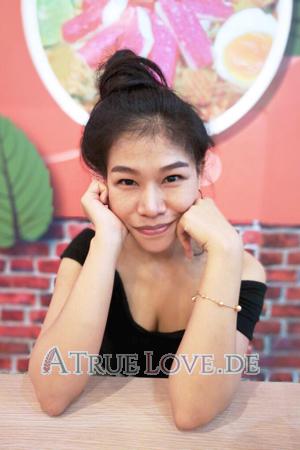 185577 - Sukanya (Katae) Alter: 38 - Thailand