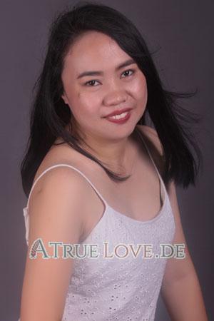 Ladies of Panabo Stadt