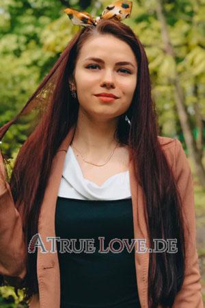 186580 - Diana Alter: 25 - Ukraine