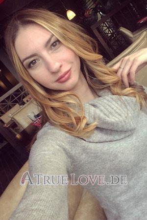 187174 - Anna Alter: 28 - Russland