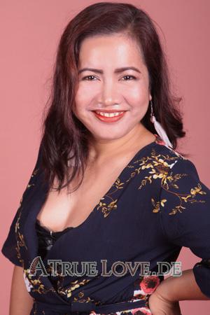 Ladies of Cebu Stadt