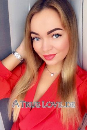 190009 - Zhanna Alter: 30 - Russland