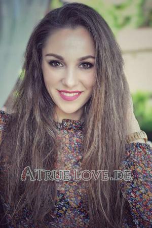 190585 - Yana Alter: 38 - Ukraine
