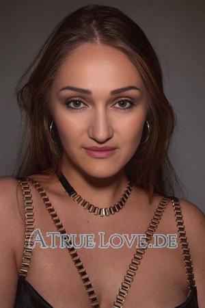 191422 - Marina Alter: 38 - Zypern