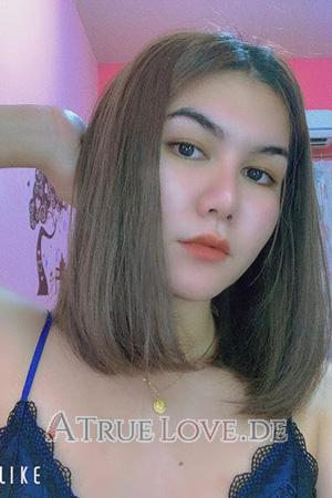 194543 - Chanida Alter: 25 - Thailand