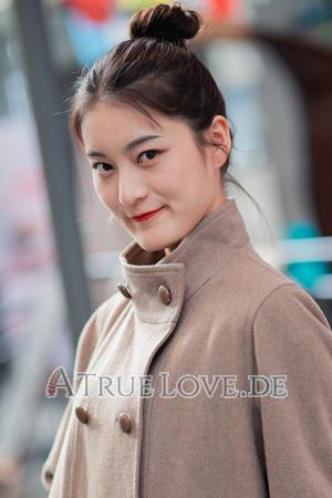 194569 - Yue Alter: 24 - China