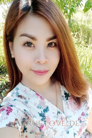 194666 - Juree (Aui) Alter: 33 - Thailand