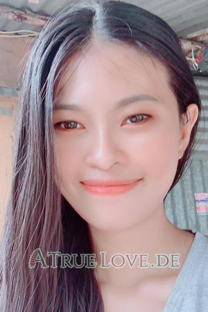 194876 - Libia (Beer) Alter: 27 - Thailand