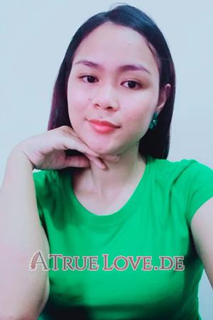 Ladies of Cebu Stadt