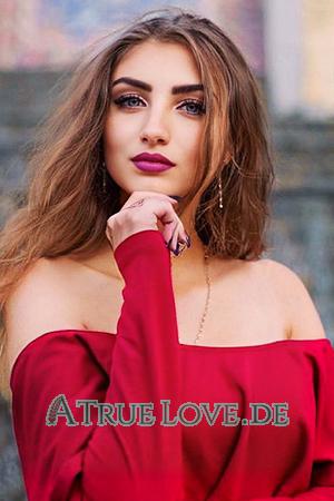 198502 - Alona Alter: 29 - Ukraine