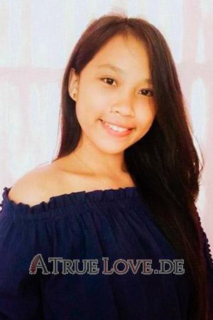 200669 - Jennelyn Age: 22 - Philippines