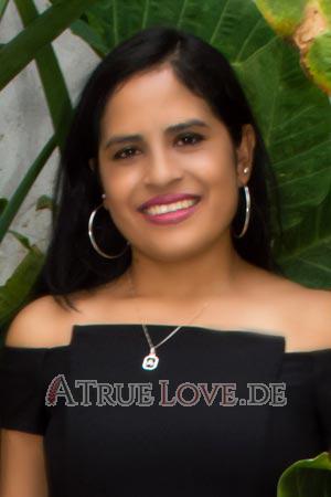 Ladies of Peru