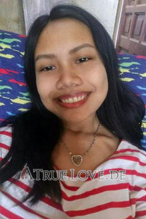 Ladies of Philippinen