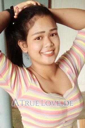 203222 - Apatsara Alter: 20 - Thailand