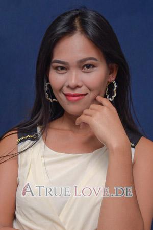 Ladies of Cebu Stadt