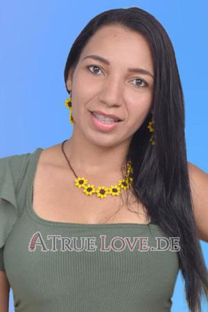 203677 - Angeline Alter: 32 - Kolumbien