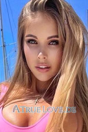 204835 - Vasilisa Alter: 35 - Italien