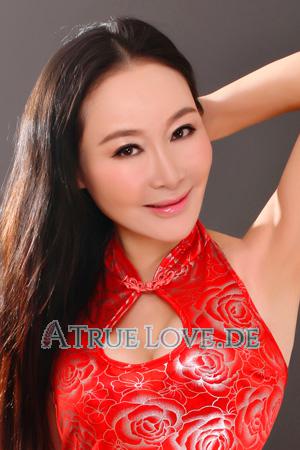 206131 - Annie Alter: 44 - China
