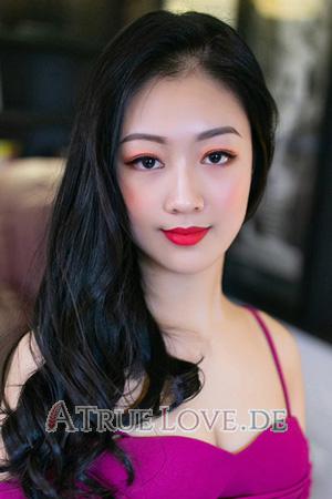 206546 - Queena Alter: 24 - China